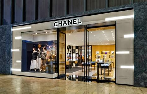 Chanel online store Canada